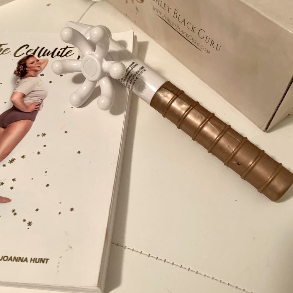 Ashley Black Mini 1 and Book NIB